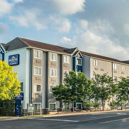 Microtel Inn & Suites By Wyndham Austin Airport Ngoại thất bức ảnh