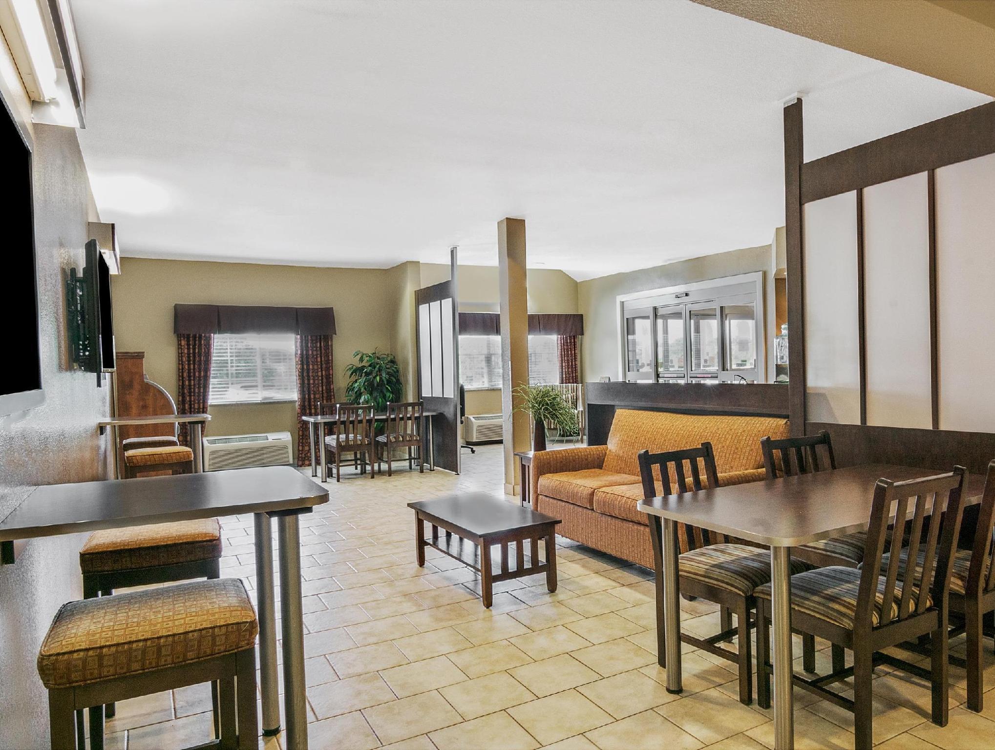 Microtel Inn & Suites By Wyndham Austin Airport Ngoại thất bức ảnh