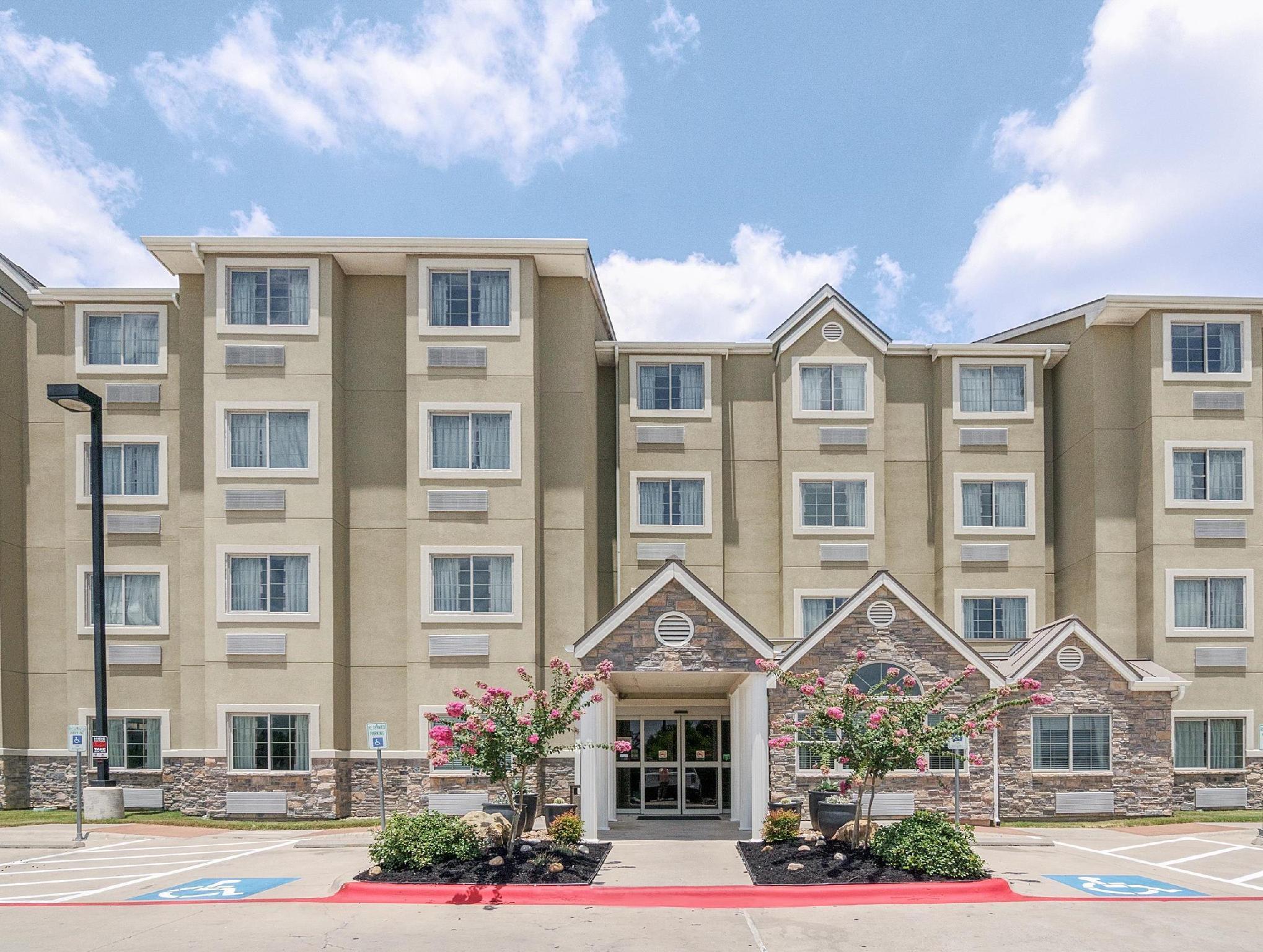 Microtel Inn & Suites By Wyndham Austin Airport Ngoại thất bức ảnh