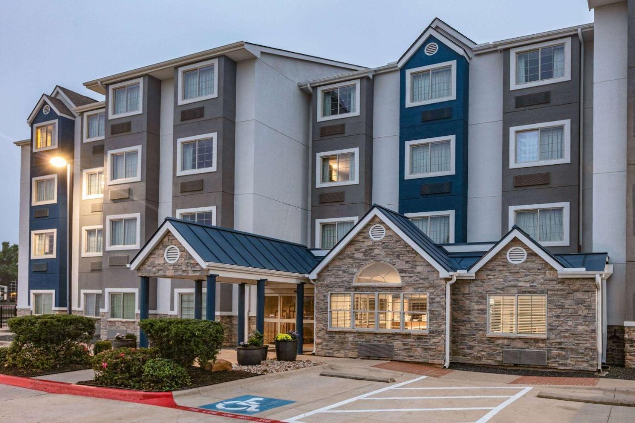 Microtel Inn & Suites By Wyndham Austin Airport Ngoại thất bức ảnh