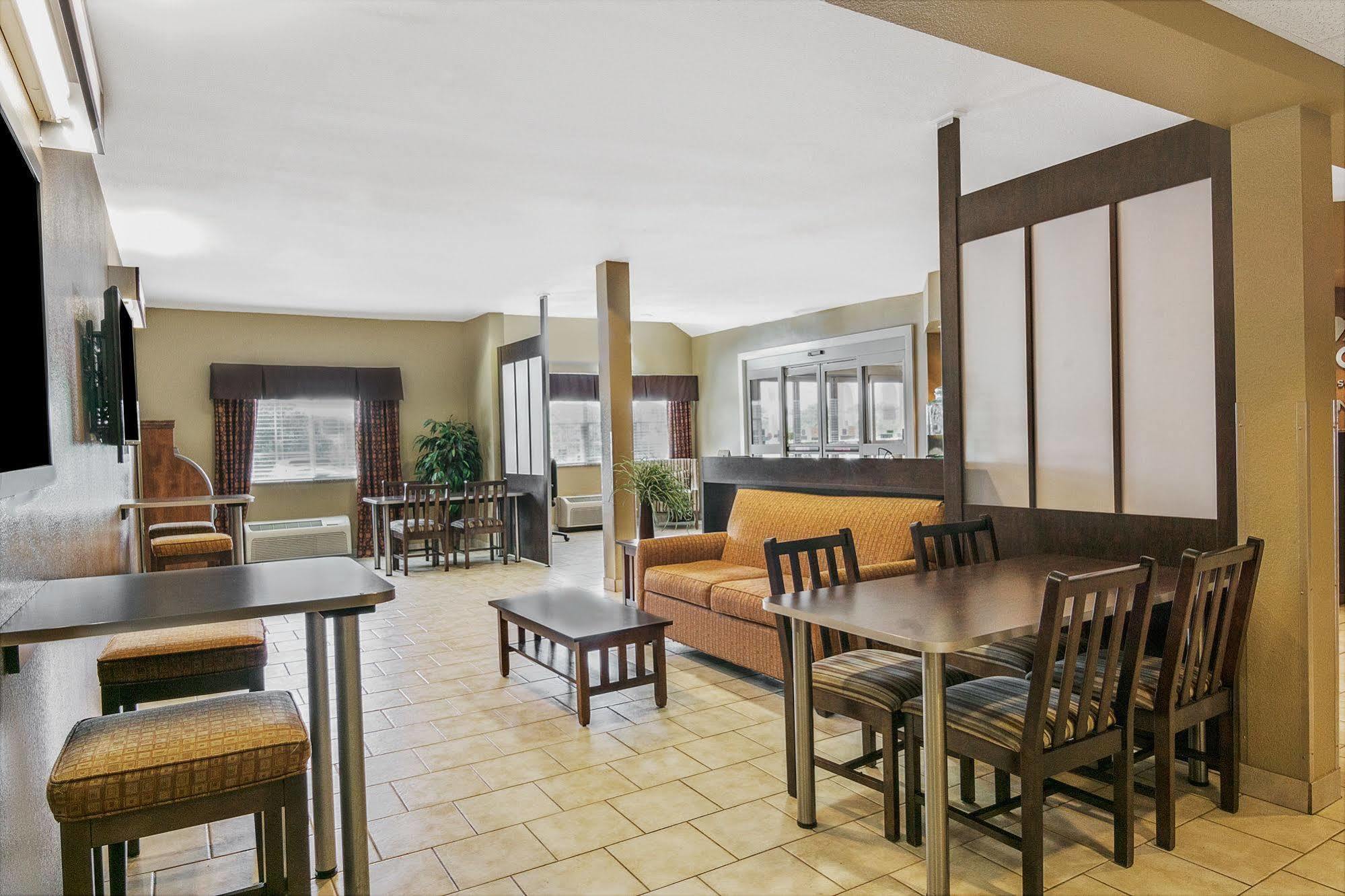 Microtel Inn & Suites By Wyndham Austin Airport Ngoại thất bức ảnh